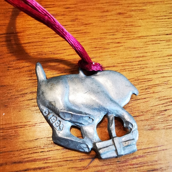 Vintage Pewter Kitty Cat Ornament Pendant - Picture 11 of 14